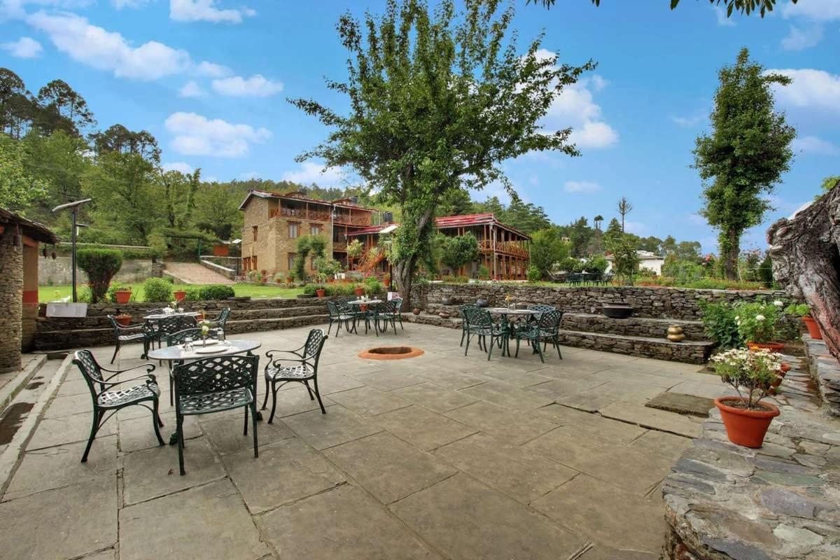 Vamoose Eco Lodge Chevron Kausani Exterior photo